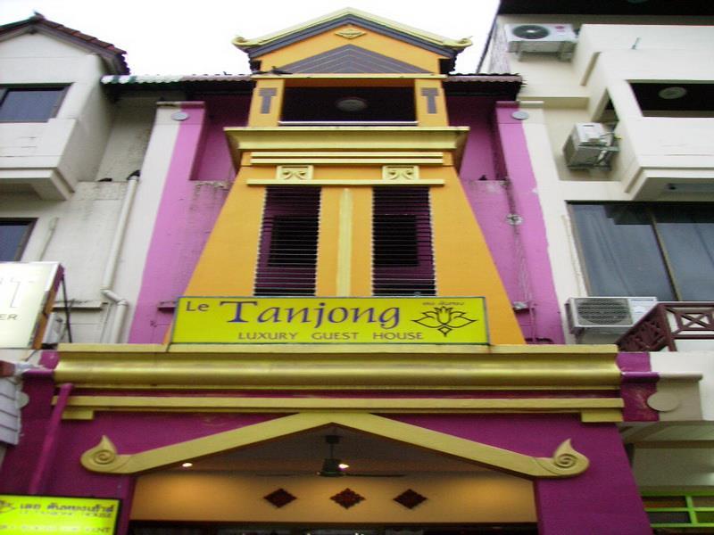 Le Tanjong House Hotel Patong Екстериор снимка